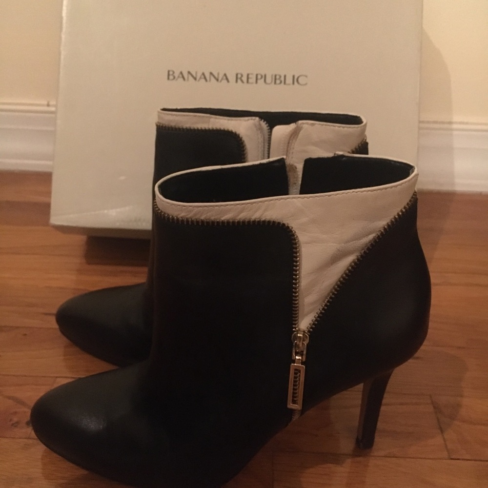 Banana republic boots